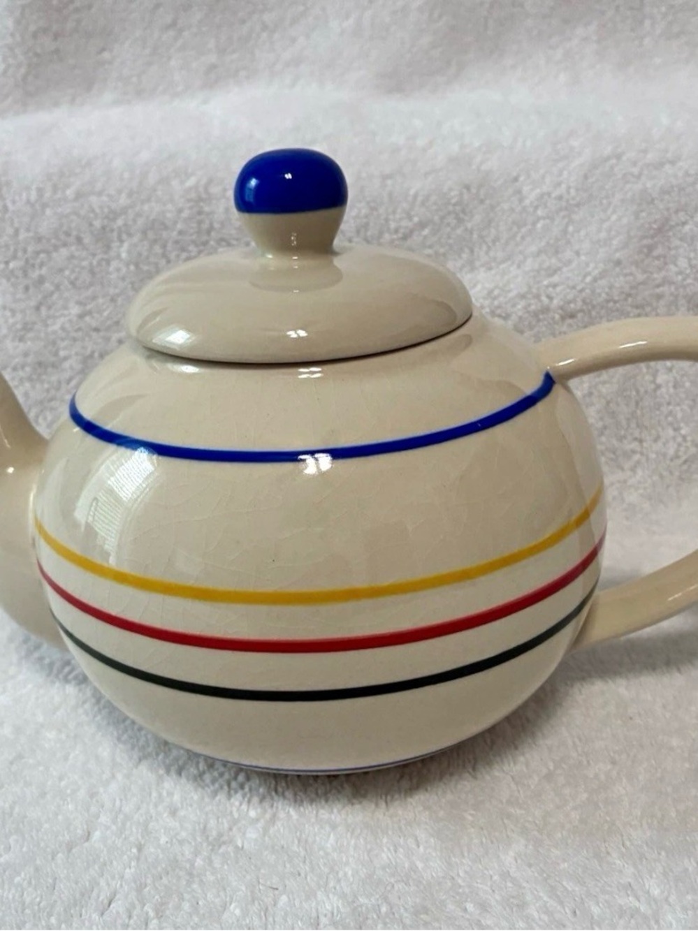 Villeroy & Boch "Tipo Viva" series (specifically “Key Biscayne") ceramic teapot